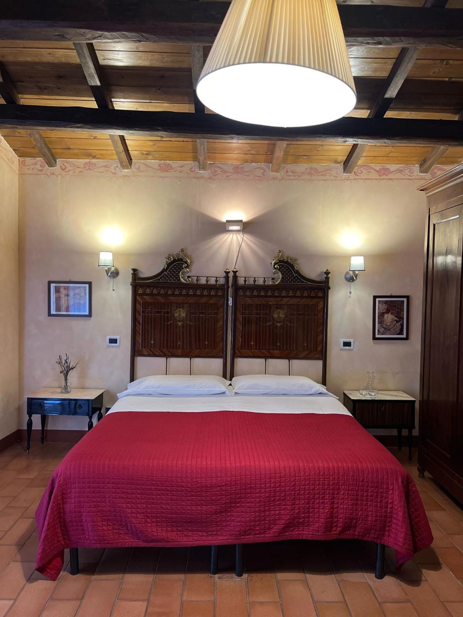 Locanda Sul Lago Santo Stefano Di Sessanio Exterior photo